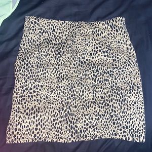 brandy melville skirt